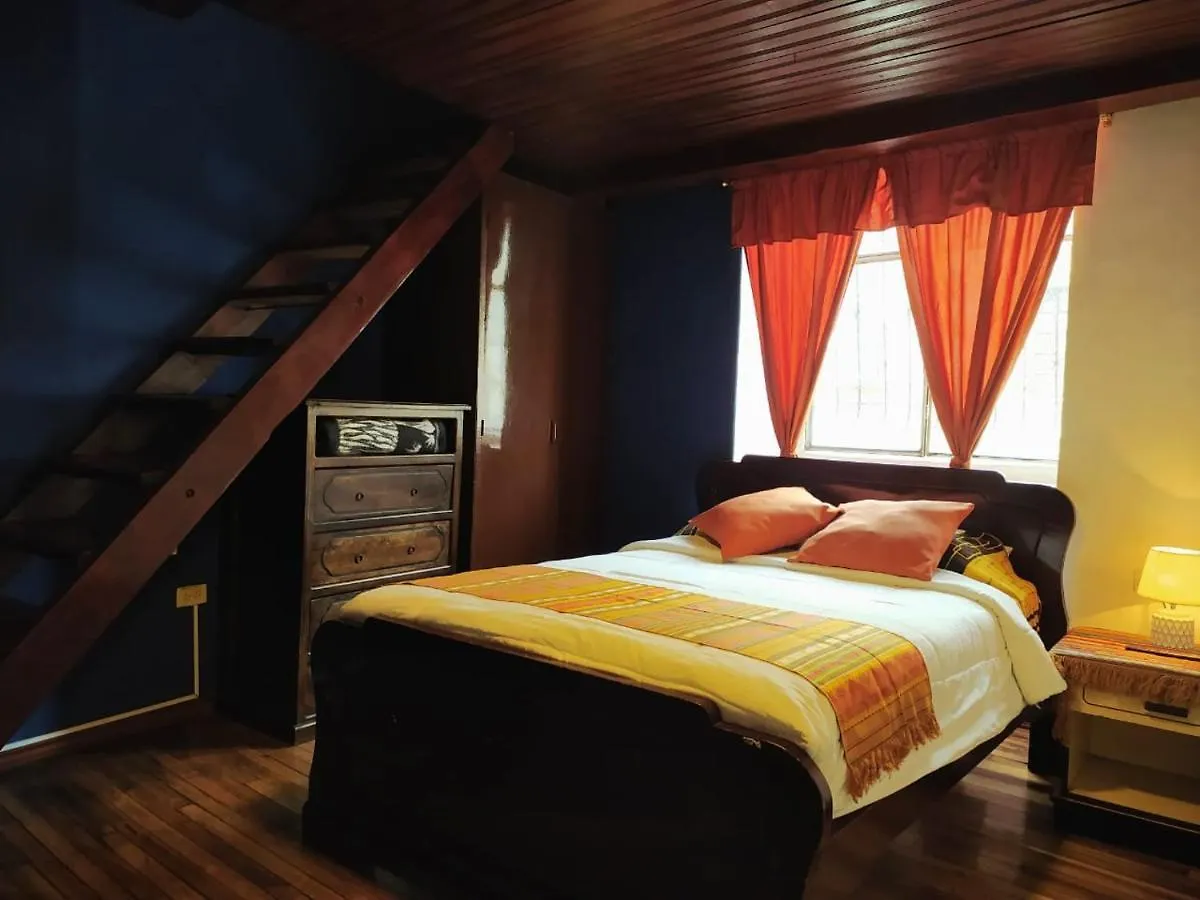 Hostal La Casa Tolena Quito - Ecuador Ξενοδοχείο 0*,  Ισημερινός