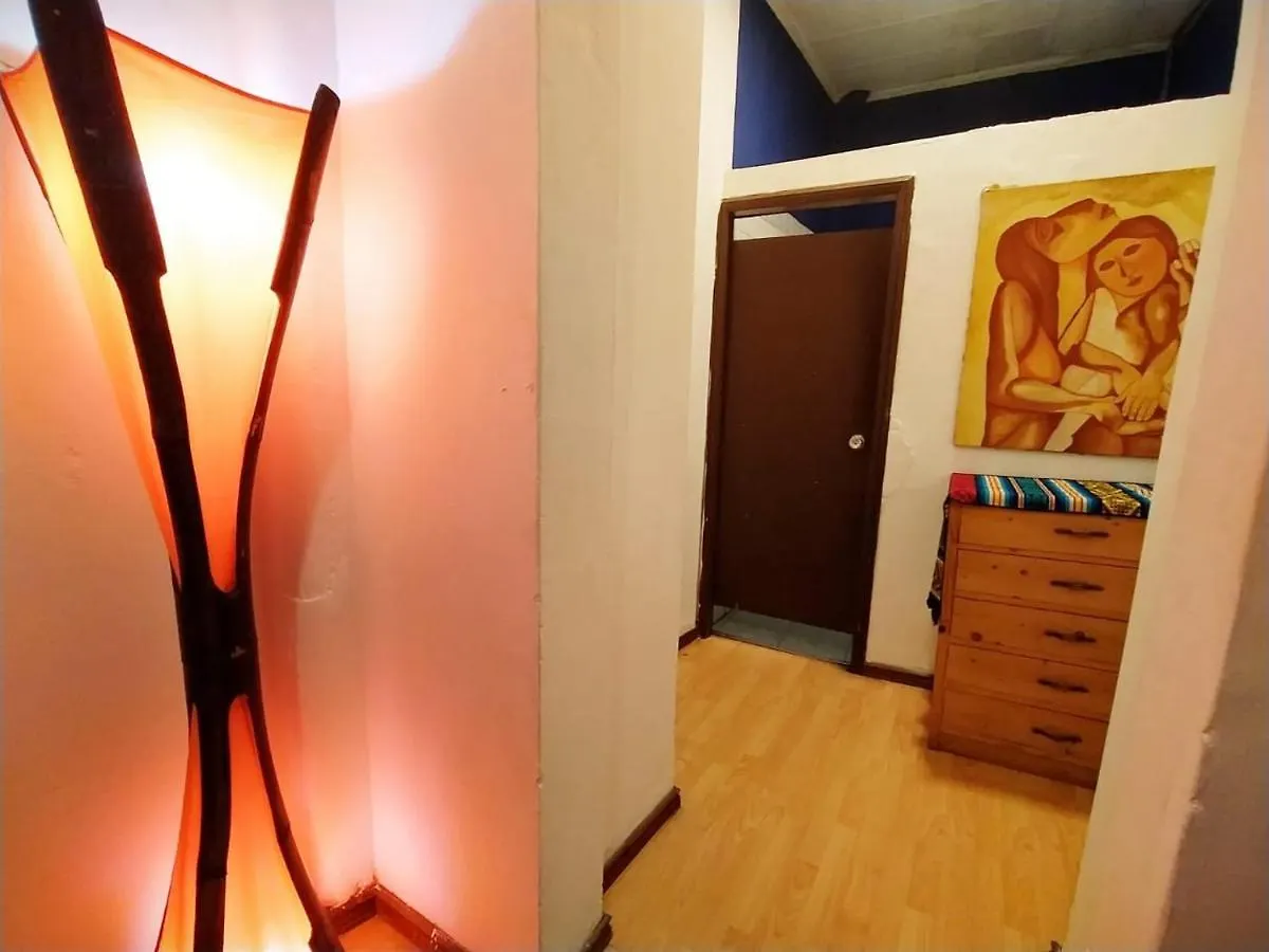 Hostal La Casa Tolena Quito - Ecuador Ξενοδοχείο