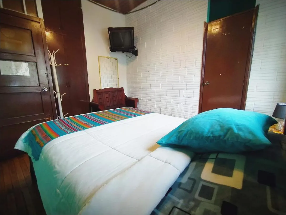 Πανσιόν Hostal La Casa Tolena Quito - Ecuador Ξενοδοχείο