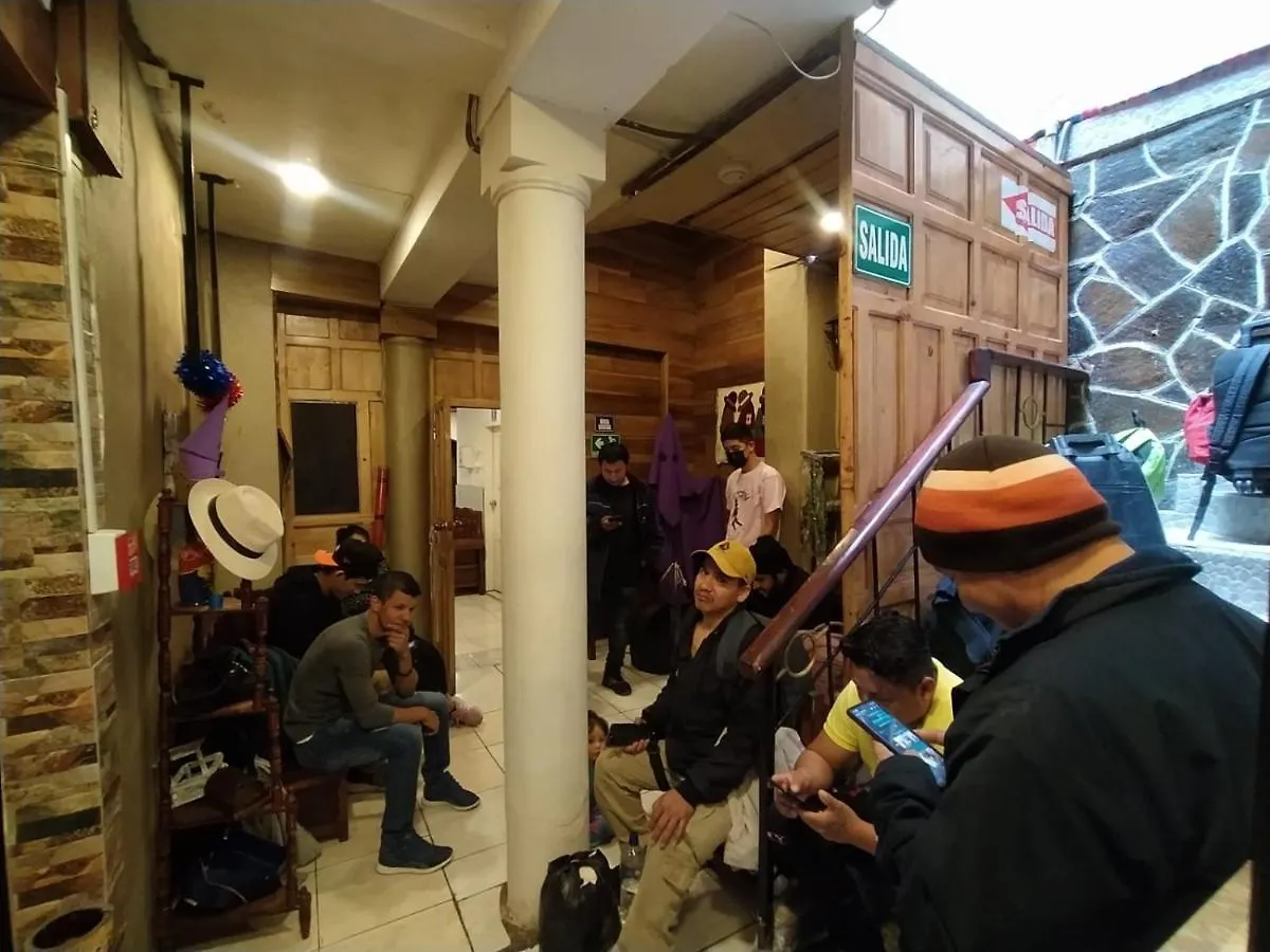 Hostal La Casa Tolena Quito - Ecuador Ξενοδοχείο